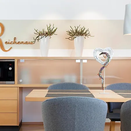 Appartementhotel Roehrenbach * Immenstaad am Bodensee