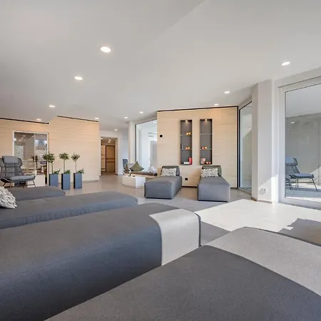 Appartementhotel Roehrenbach Szálloda