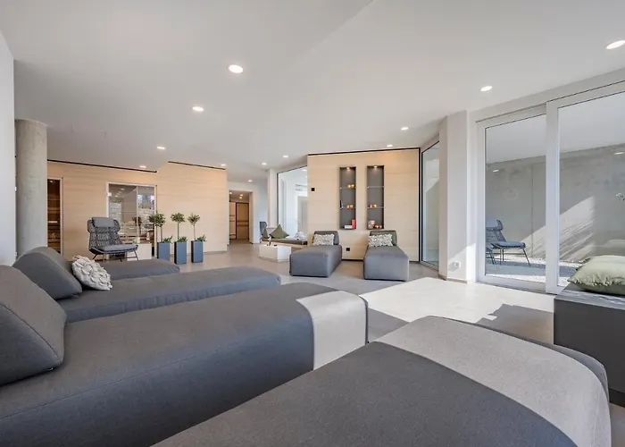 Appartementhotel Roehrenbach Hotel